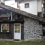 Hotel Chateau Blanc La Thuile