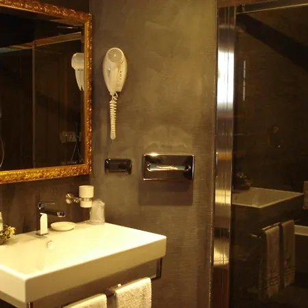 Hotel Chateau Blanc 3*