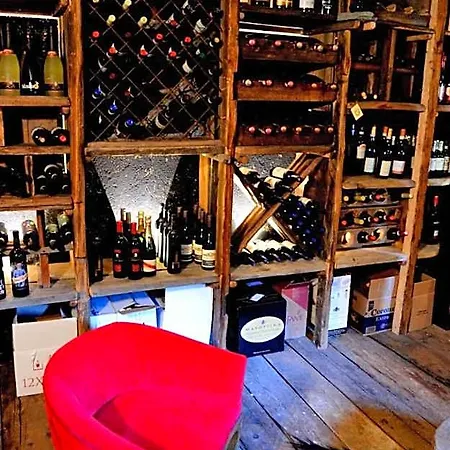 Chateau Blanc ホテル ラ・トゥイール