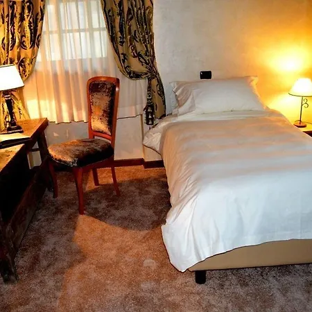 Chateau Blanc Hotel