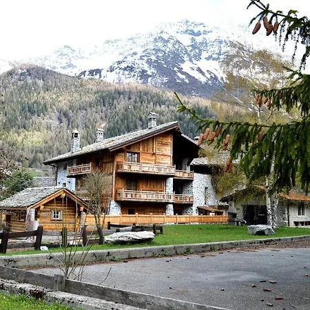Hotel Chateau Blanc La Thuile