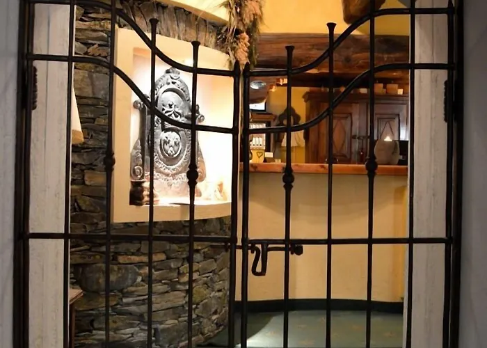 Hotel Chateau Blanc 3*