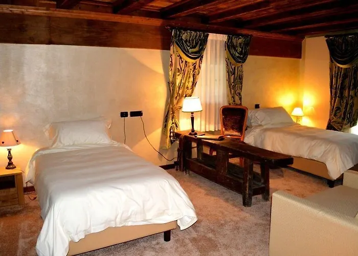 Hotel Chateau Blanc 3*